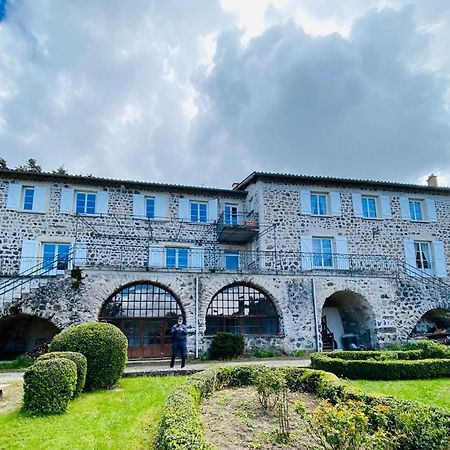 Вилла Domaine De Souchiol Coubon Экстерьер фото